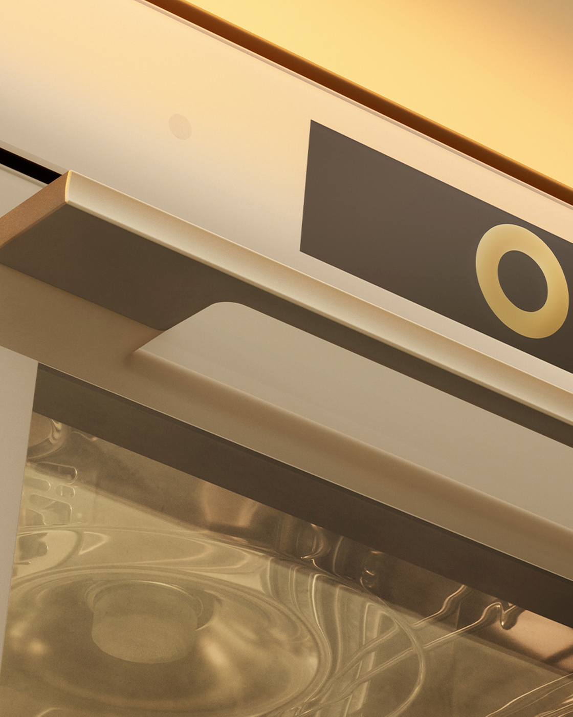 Gros plan sur un four avec une poignée stylée et des lignes épurées.