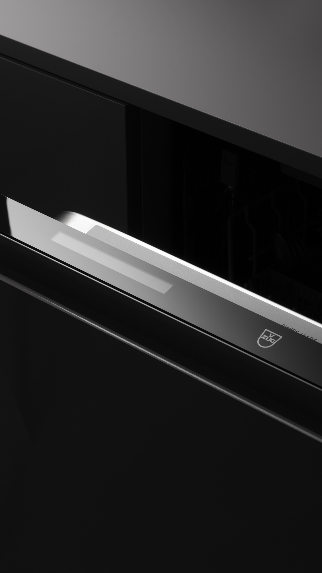 AdoraDish V6000 with heat pump Dishwashers VZUG LTD