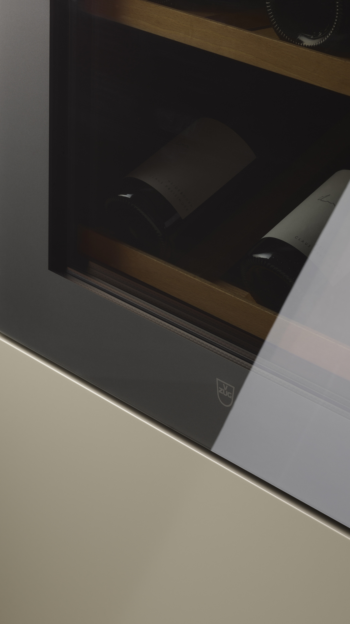 WineCooler V4000 90 Wine VZUG Ltd.